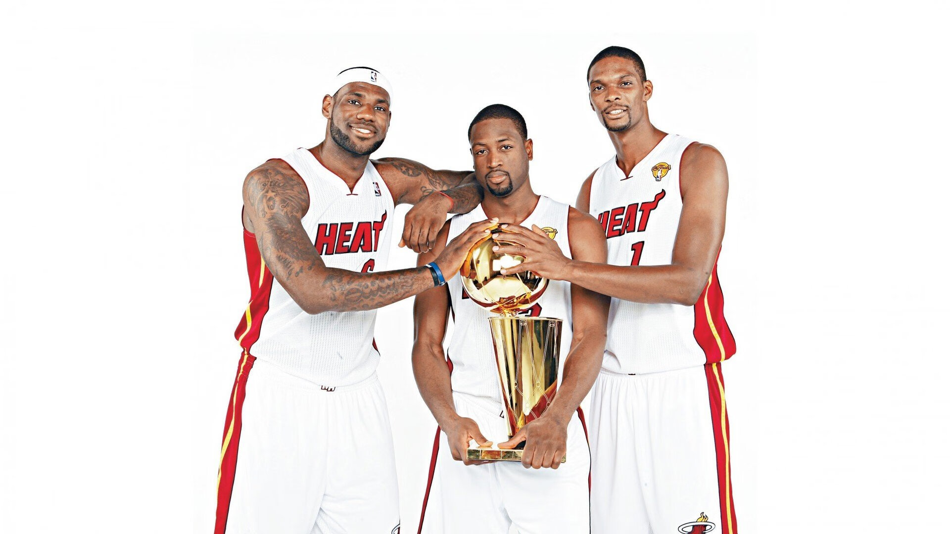 曼联高层召开发布会回应质疑，曼联最新大名单